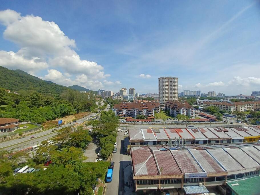 Big Big World At The Ceo Studio Penang Bayan Lepas Zewnętrze zdjęcie
