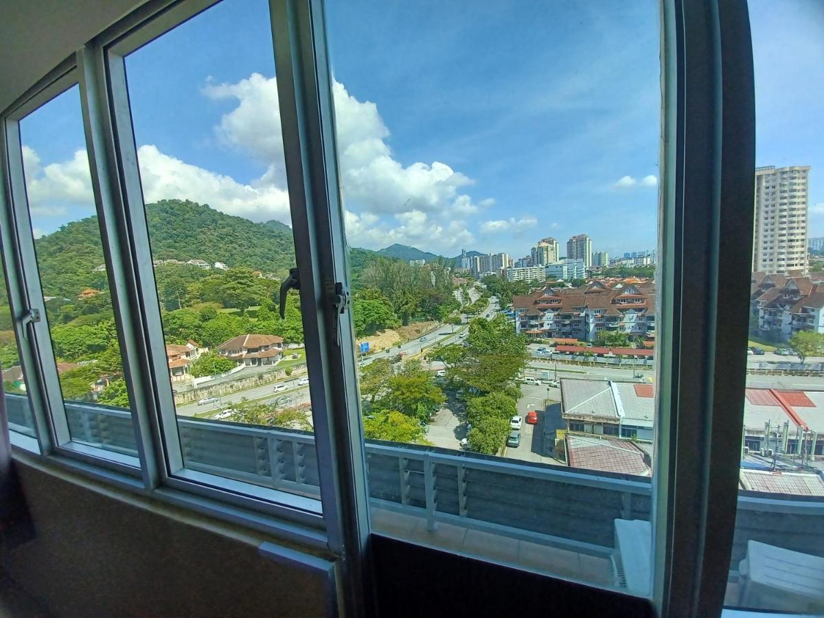 Big Big World At The Ceo Studio Penang Bayan Lepas Zewnętrze zdjęcie